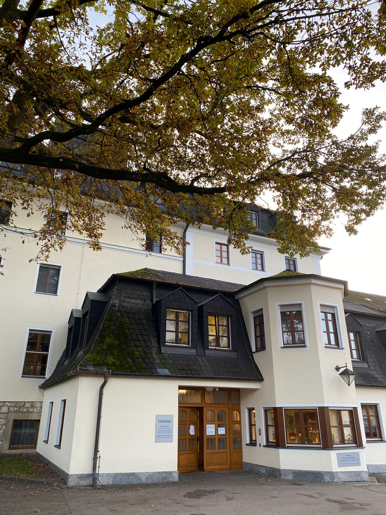 Besuch der Schwestern im Kloster 2022