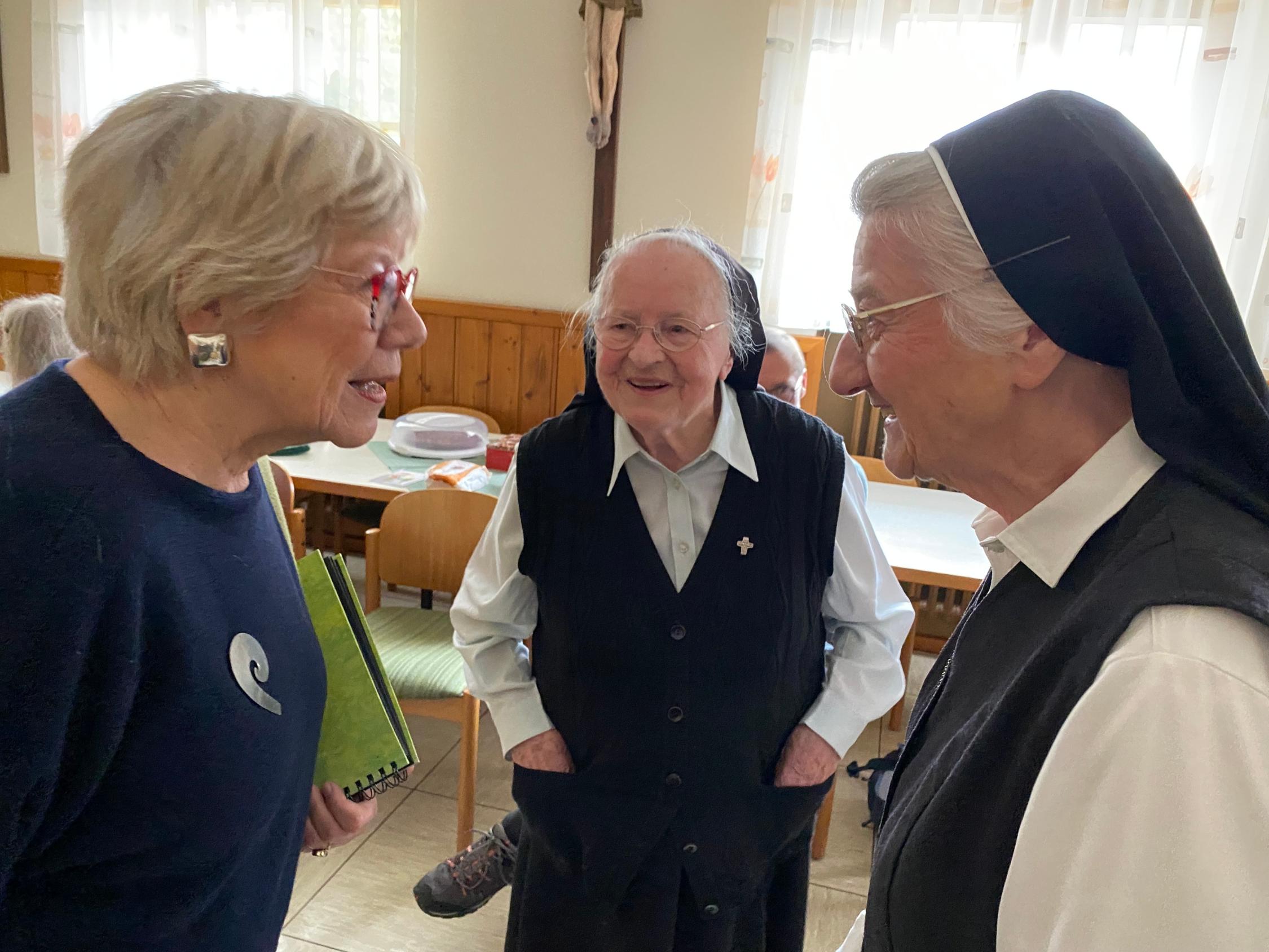 Besuch der Schwestern im Kloster 2022