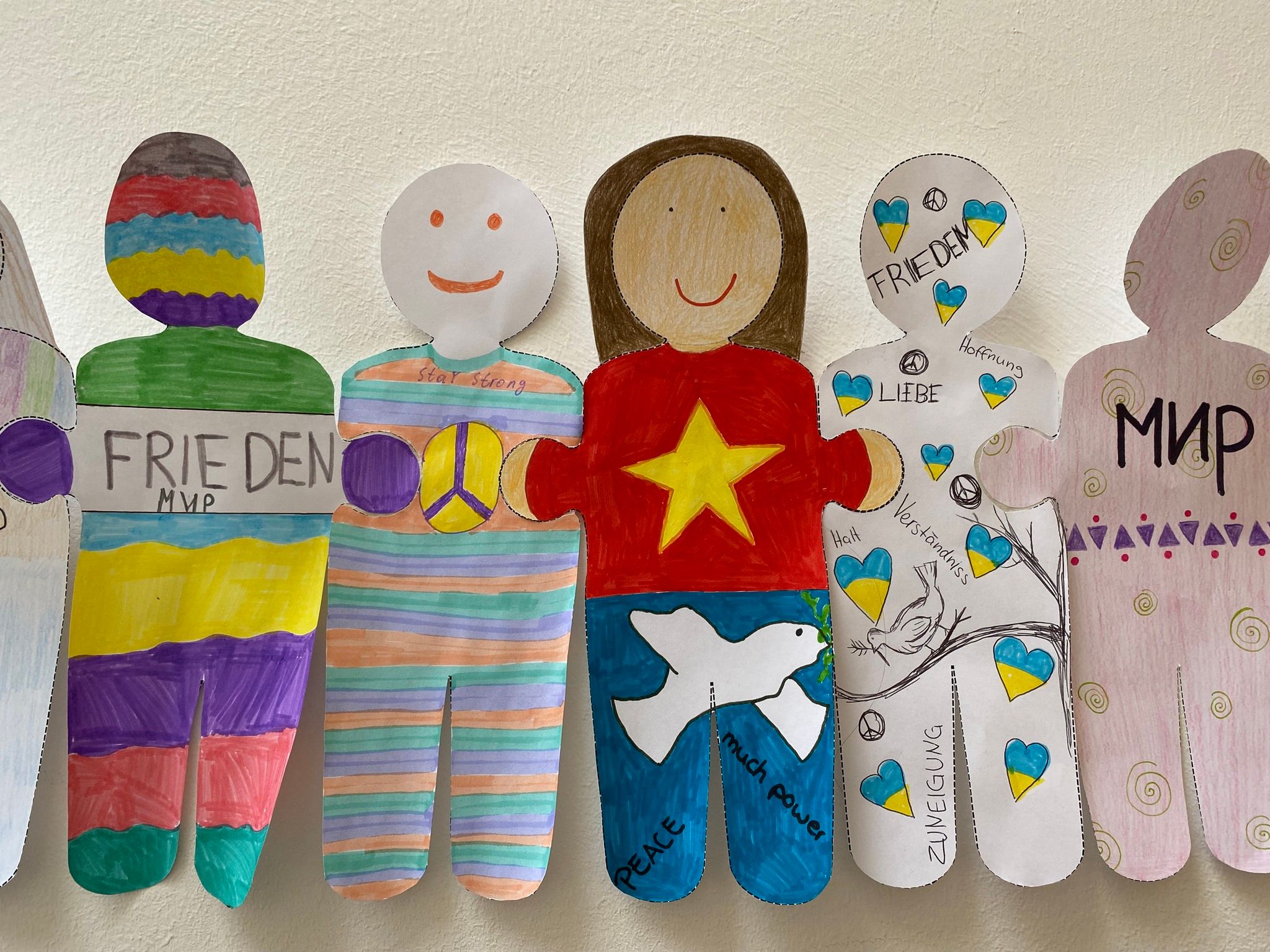 Der Basar - Solidarität mit geflüchteten Menschen aus der Ukraine (von Dr. Ulrike Roppelt)