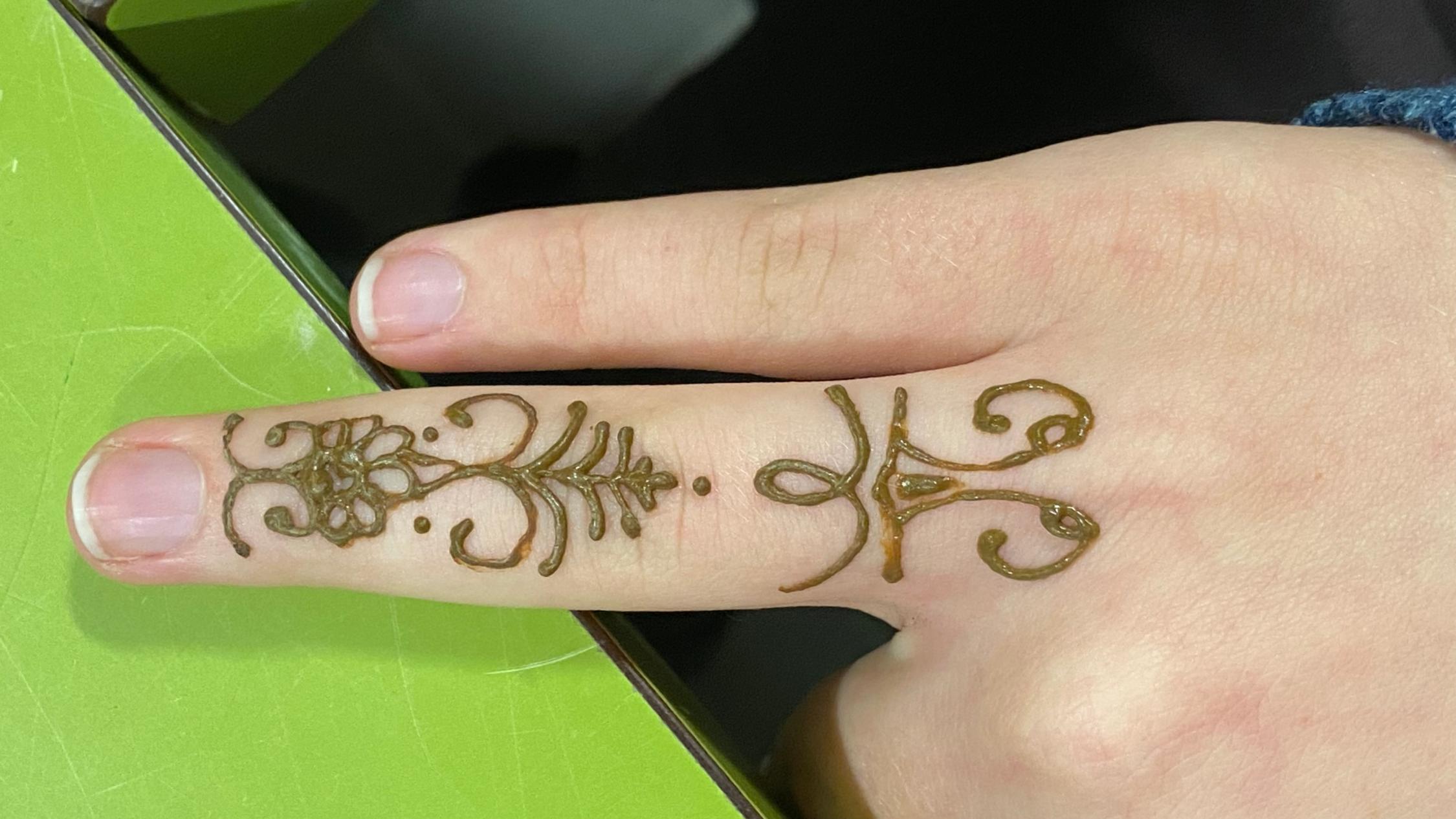 Henna und Kaligraphie 2024