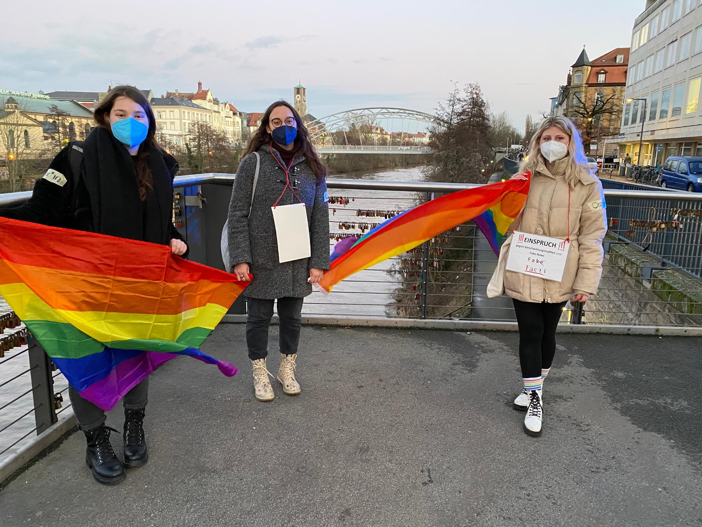 Solidarische Menschenkette