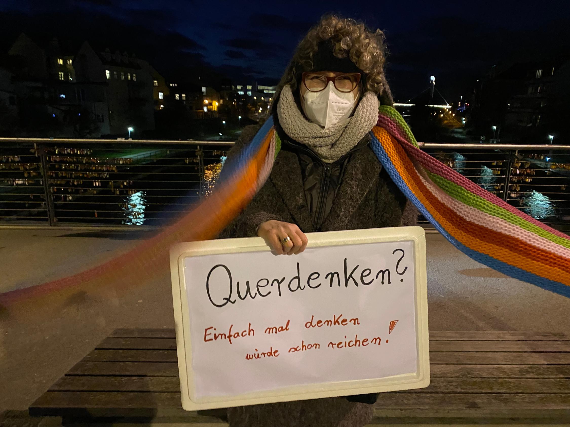 Solidarische Menschenkette