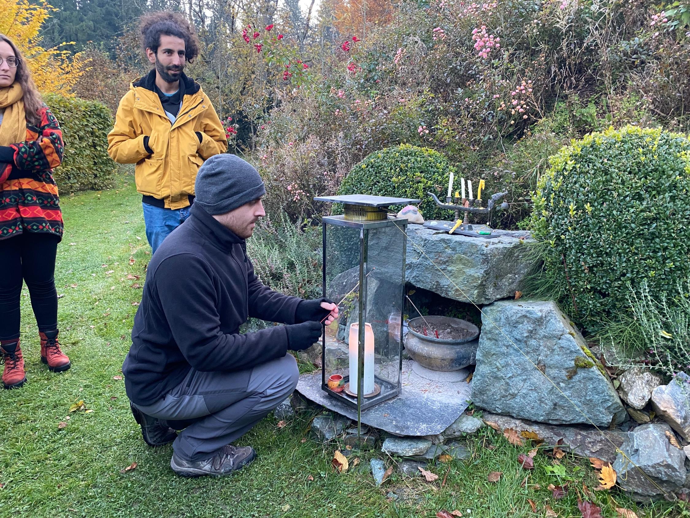 Wie wollen wir leben - Besuch im buddh. Kloster